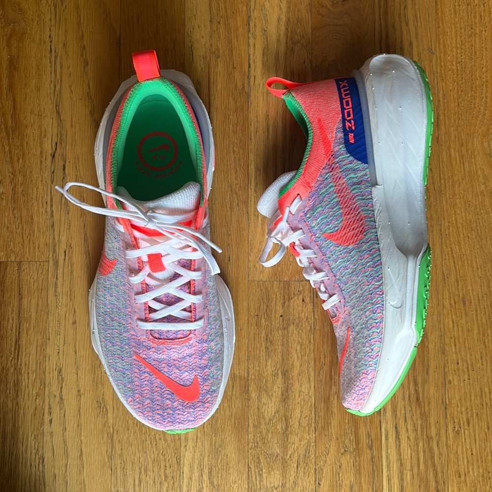 Nike Women's ZoomX Invincible 3 Running Shoes size 9.5 brand new